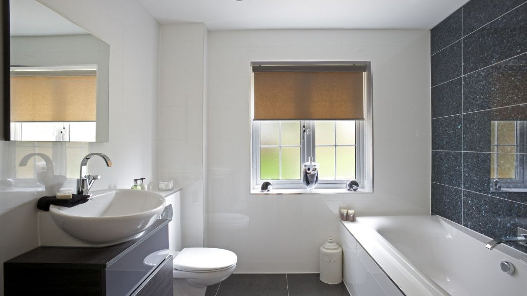 Materials for Blinds in Bathrooms