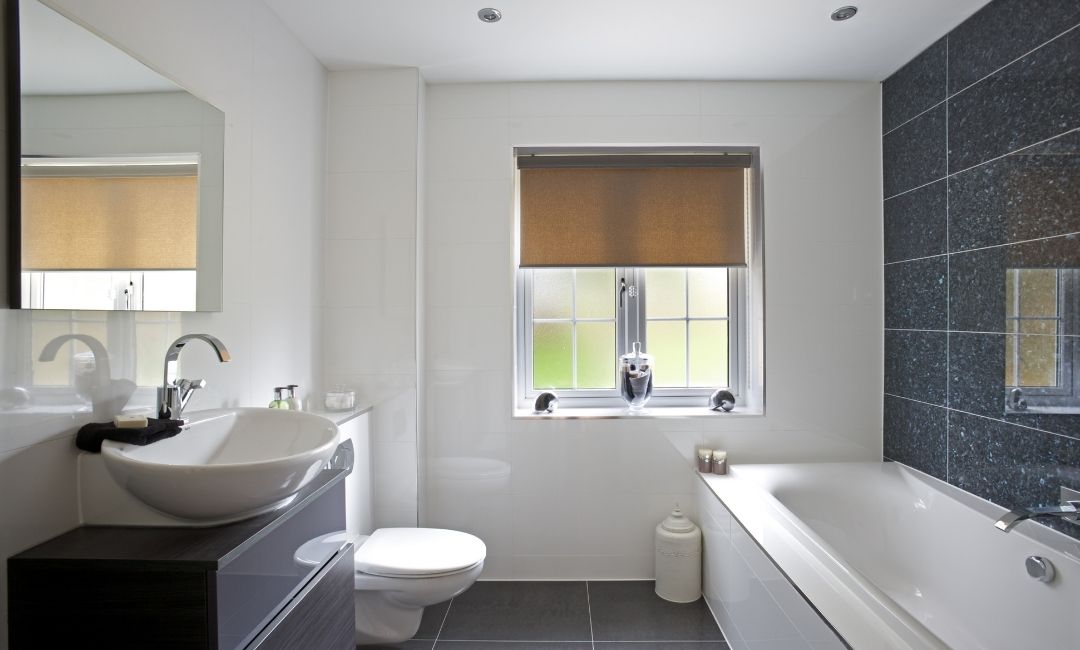 Materials for Blinds in Bathrooms